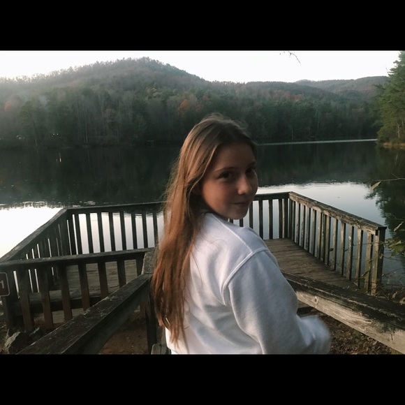 Meet your Posher, Marina - Picture 1 of 1